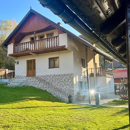 Cabana Baraj Apuseni Mountains Mihoesti Екстериор снимка